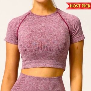 PINK Victoria's Secret Gym Crop Top size Medium